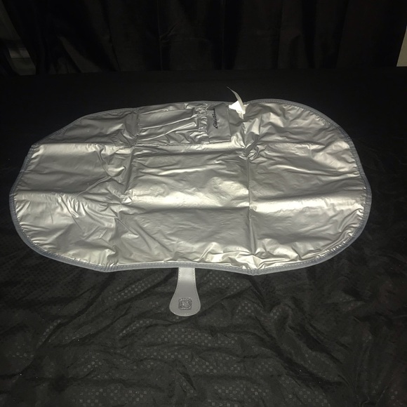New Eddie Bauer Unisex diaper Changing Mat on the go very convenient. - Picture 4 of 4